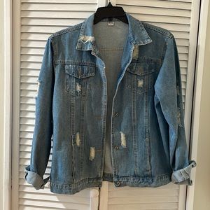 Jean jacket, machine washable, ripped and distressed, trucker style